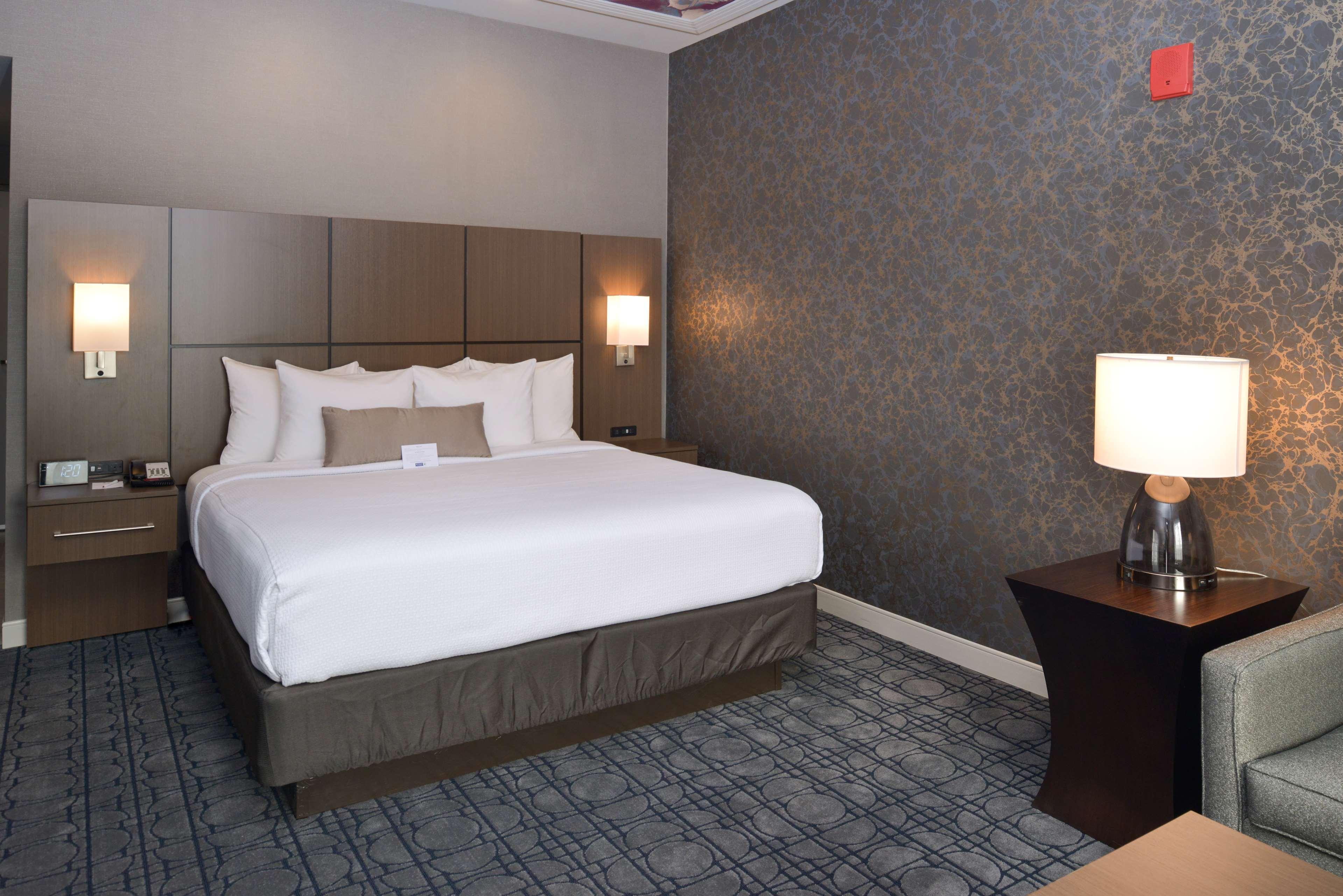 Best Western Plus Coalinga Inn Ngoại thất bức ảnh
