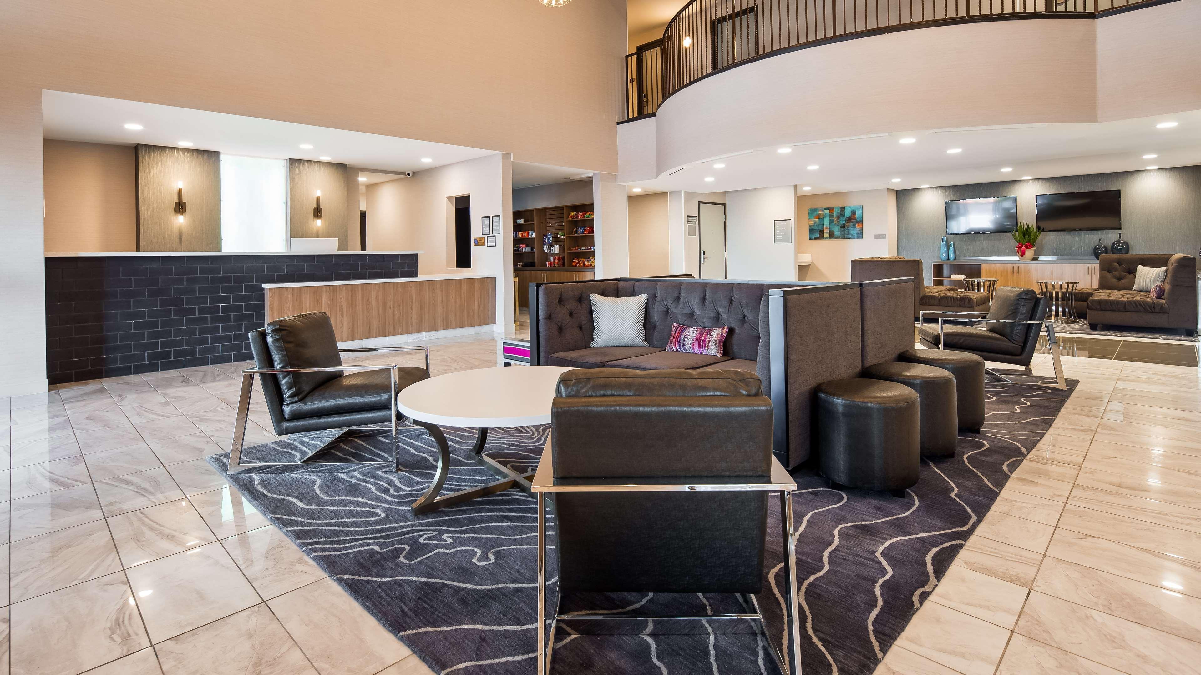 Best Western Plus Coalinga Inn Ngoại thất bức ảnh